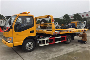 滨城哪里有拖车服务